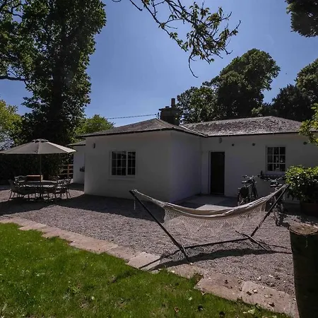 Damson Gate Dog-friendly *