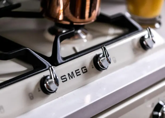 Damson Gate Dog-friendly Villa *