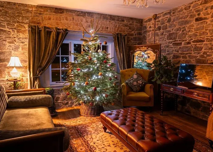 Damson Gate Dog-friendly *