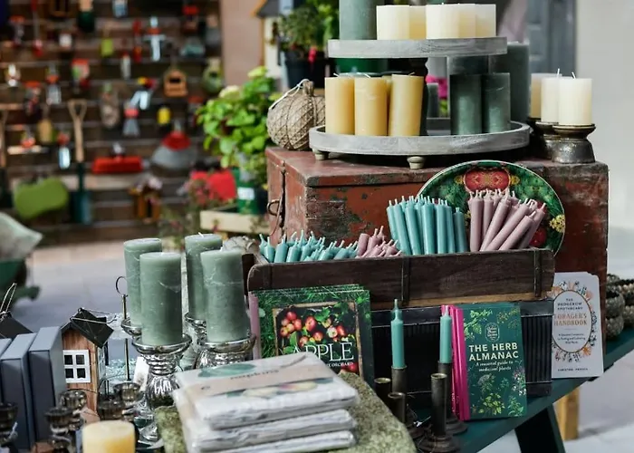 Damson Gate Dog-friendly *