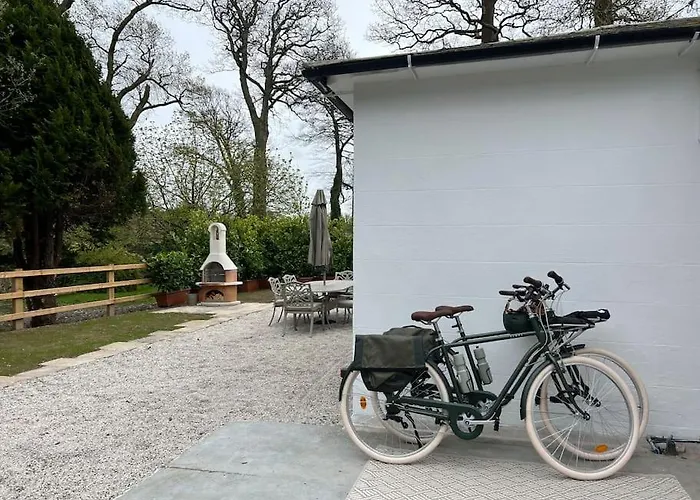 Damson Gate Dog-friendly * Waterford